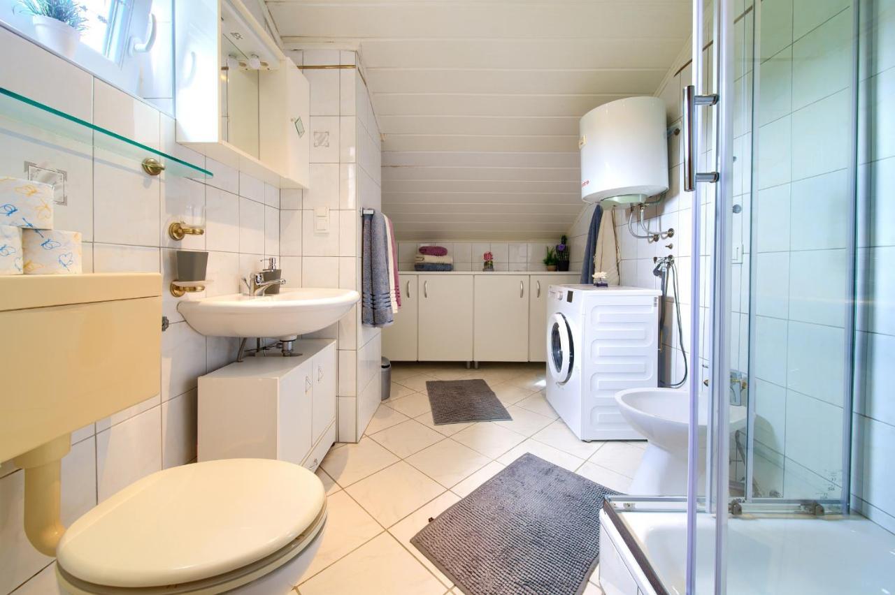 Apartment Mladen Krk Town Bagian luar foto